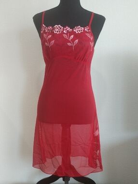 Glamour Red Floral Embroidered Slip
